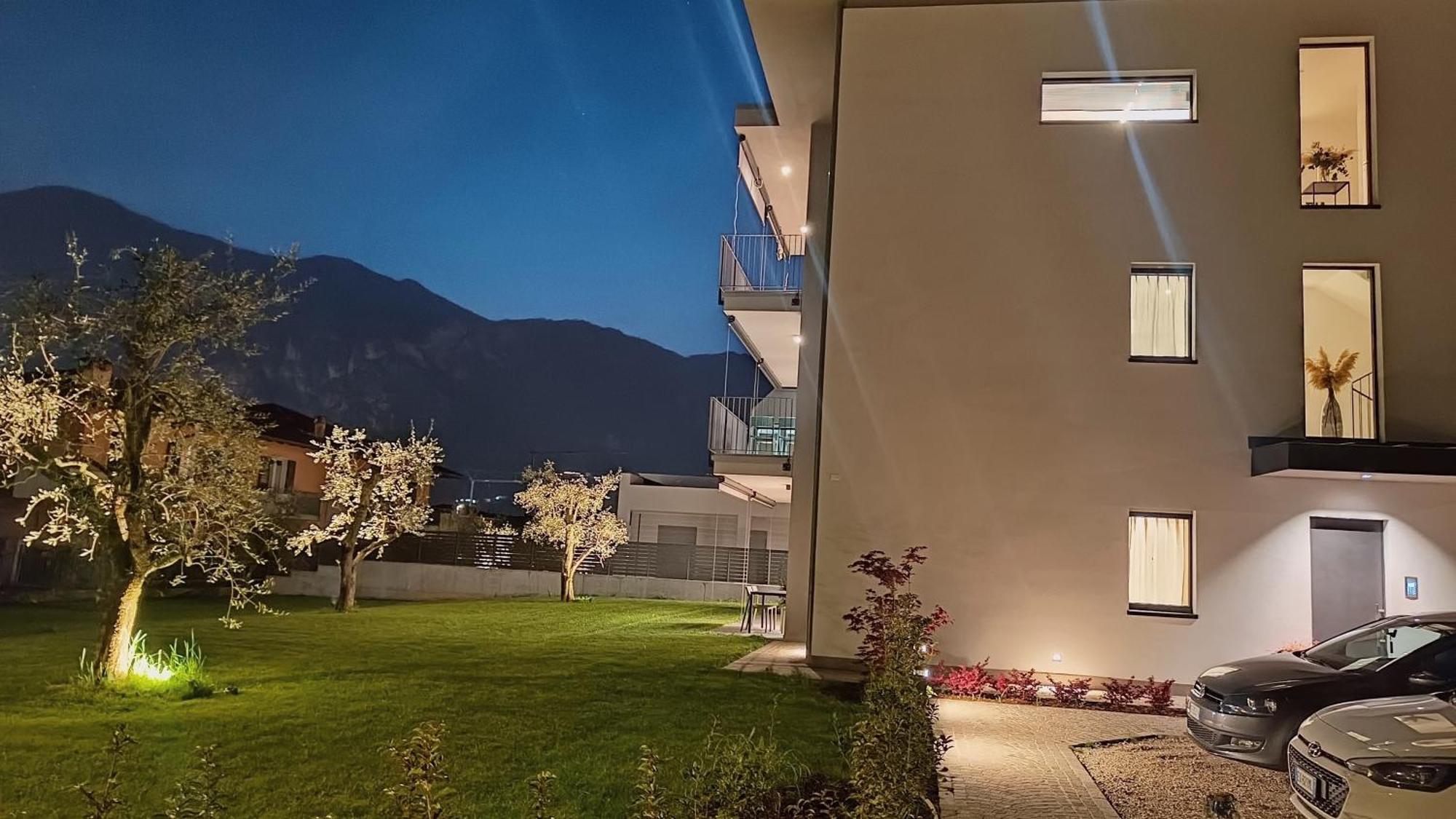 Elvy Garda Living Garden Διαμέρισμα Ρίβα ντελ Γκάρντα Εξωτερικό φωτογραφία